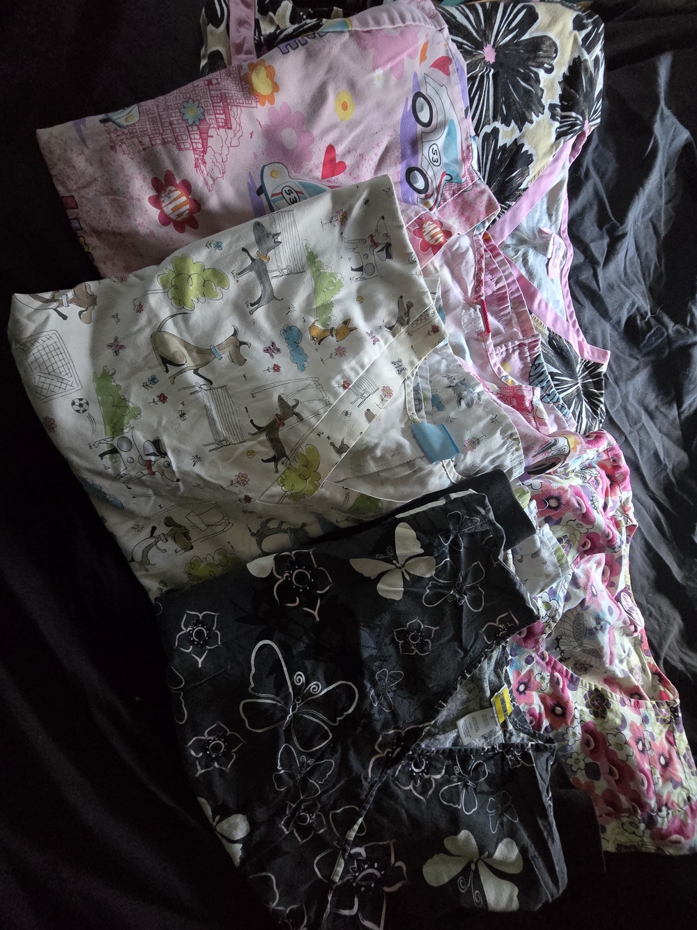 Lot Of Womans Scrub Tops Size 3xl